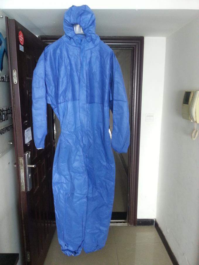 Lint Free Disposable Protective Coverall For Dust / Bacterial / Virus Invading Prevention