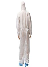 Non Toxic Hooded Throw Away Overalls Anti Spray For Healthcare Setting