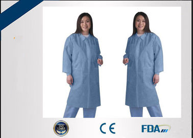 5 Layer Anti Static Disposable Lab Coats Tear Resistant With Zip Closure