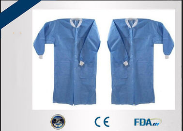 Fiberglass Free Disposable Lab Gowns Non Toxic With Elastic / Knitted Cuff